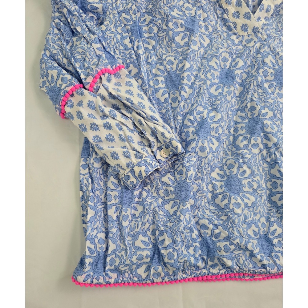 Vineyard Vines Blue White Block Print Pom Pom Trim Blouse Top XS 2K001306 - Picture 4 of 15